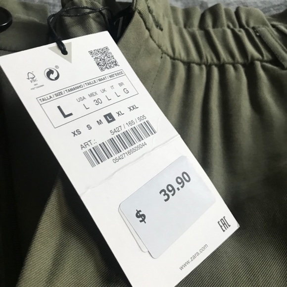 Flowy olive pants perfect for spring. Never worn! - Picture 6 of 6